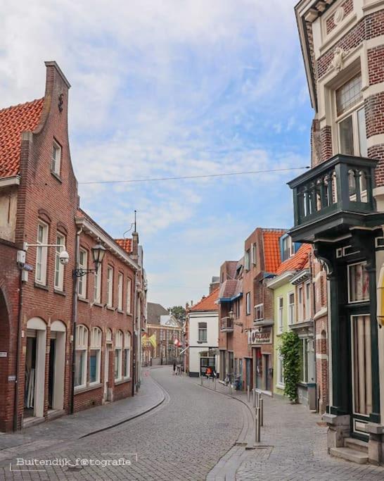 ' Aan De Nieuwstraat ' * Sint-Annaland